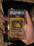 Base Set Charizard gesigneerd, Ophalen of Verzenden, Nieuw