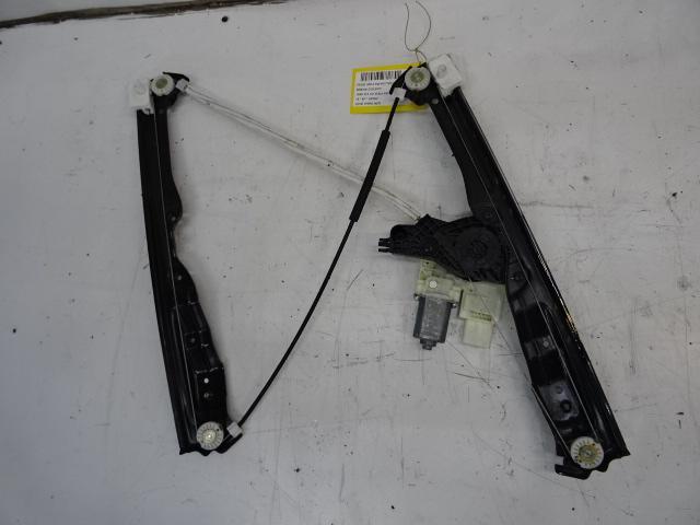 VITRE MECANISME AVANT DROIT 308 SW (L4 / L9 / LC / LJ / LR), Autos : Pièces & Accessoires, Vitres & Accessoires, Peugeot, Utilisé