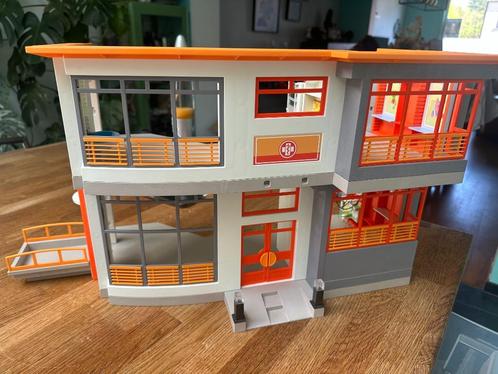 Playmobil groot ziekenhuis 70190, Kinderen en Baby's, Speelgoed | Playmobil, Zo goed als nieuw, Complete set, Ophalen