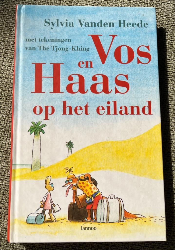 Vos en Haas op het eiland – Sylvia Vanden Heede, Boeken, Kinderboeken | Jeugd | onder 10 jaar, Zo goed als nieuw, Ophalen of Verzenden