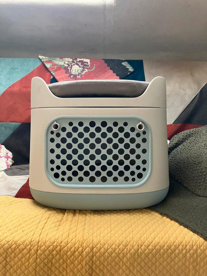 Kattenmand en- reismandje ( ook geschikt vr kleine hondjes), Dieren en Toebehoren, Katten-accessoires, Zo goed als nieuw, Ophalen