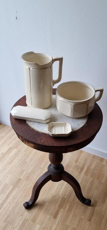 Set de poterie pour coiffeuse, Antiquités & Art, Enlèvement
