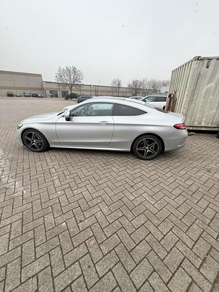 Mercedes c coupe 220d, Autos, Mercedes-Benz, Particulier, Classe C, Diesel, Euro 6, Coupé, 3 portes, Automatique, Argent ou Gris