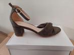 Premiere cure groene schoen, Premiere cure, Nieuw, Ophalen of Verzenden, Schoenen met hoge hakken