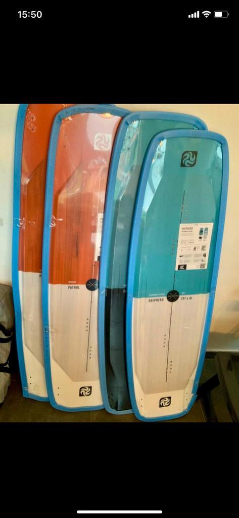 PLB-boards + pads/straps NIEUW, Watersport en Boten, Kitesurfen, Nieuw, Ophalen
