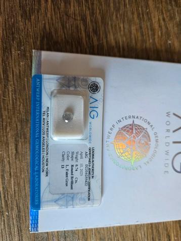 Diamant 0.74 cts  beschikbaar voor biedingen