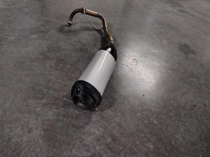 originele uitlaat Yamaha YZF R125 - nieuwstaat, Motoren, Onderdelen | Yamaha, Gebruikt, Ophalen