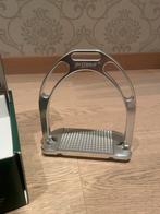 Jin Stirrup Silver Nieuw stijgbeugels, Dieren en Toebehoren, Ophalen of Verzenden, Nieuw