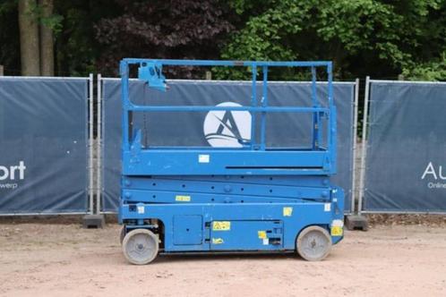 Veiling: Schaarliften en Hoogwerkers, Zakelijke goederen, Machines en Bouw | Liften, Steigers en Ladders, Ophalen