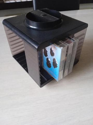 retro muziek cassettebandjes carrousel beschikbaar voor biedingen