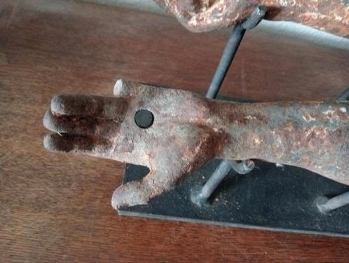 Antiek gietijzeren decoratieve religieuze Christusarmen, Antiek en Kunst, Kunst | Beelden en Houtsnijwerken, Ophalen of Verzenden