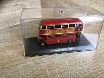 Miniatuur bus Leyland beschikbaar voor biedingen