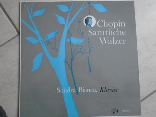 15 DISQUES 33 TOURS:MACIAS-CHOPIN-VERDI-LANZA-LEHAR:45 EURO., Antiquités & Art, Antiquités | Autres Antiquités, Enlèvement ou Envoi