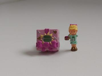 Vintage Bluebird Polly Pocket 1993 Pretty Present Ring beschikbaar voor biedingen