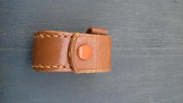 Leren zakje voor oortjes – Vintage beschikbaar voor biedingen