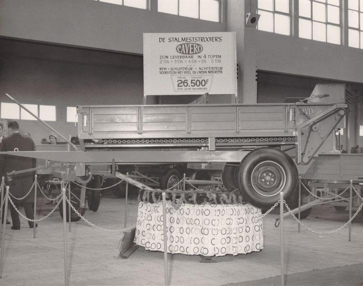 Cavero mestwagen mestverspeider mestkar informatie gevraagd, Zakelijke goederen, Landbouw | Werktuigen, Ophalen