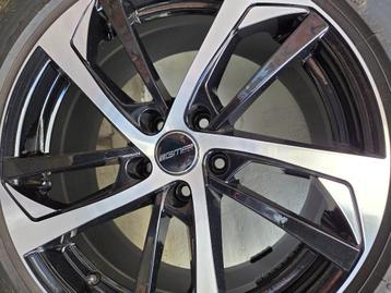 Nieuwe velgen met 7mm pirelli zomerbanden beschikbaar voor biedingen