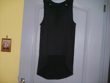 a vendre blouse tunique pour dame  beschikbaar voor biedingen
