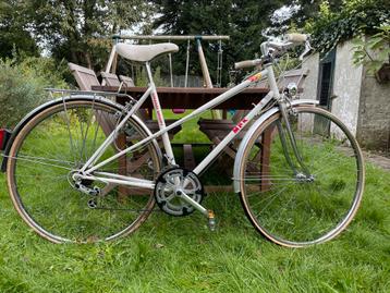 Velo vintage mixte - MBK grand sport 1988 disponible aux enchères