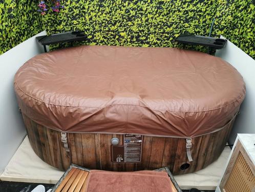 jacuzzi massage bad, Tuin en Terras, Bubbelbaden en Hottubs, Zo goed als nieuw, Ophalen