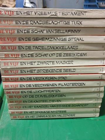 De vijf beschikbaar voor biedingen