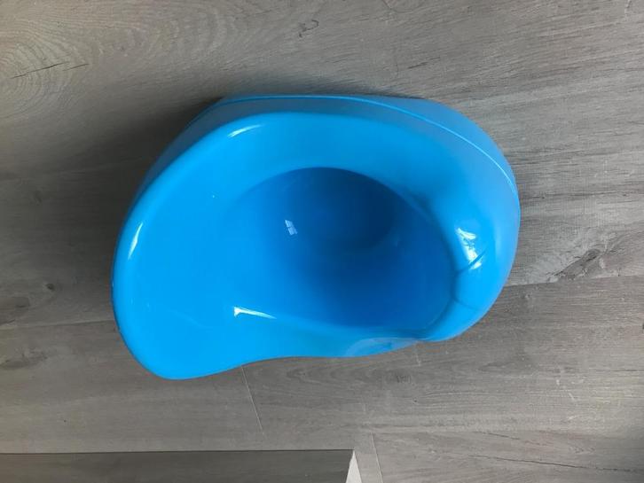 Blauw plas potje voor peuter, Kinderen en Baby's, Badjes en Verzorging, Gebruikt, Ophalen of Verzenden