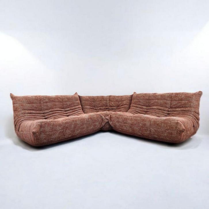 Togo lounge van Ligne Roset (2004) opnieuw gestoffeerd., Huis en Inrichting, Zetels | Zetels en Chaises Longues, Zo goed als nieuw
