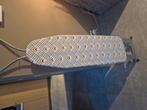 Strijkplank, Elektronische apparatuur, Strijkijzers en Strijkplanken, Ophalen, Nieuw