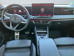 Volkswagen Tiguan 2.0 TDI*RLINE*TOITPANO*DSG*TETEHAUTE*FULL, Autos, Rouge, Euro 6, Entreprise, Commande vocale
