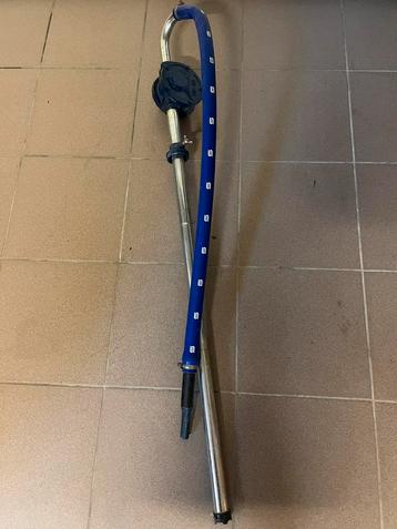 Oliepomp (of brandstof) beschikbaar voor biedingen