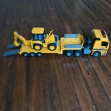 Bruder Vrachtwagen + tractor  beschikbaar voor biedingen