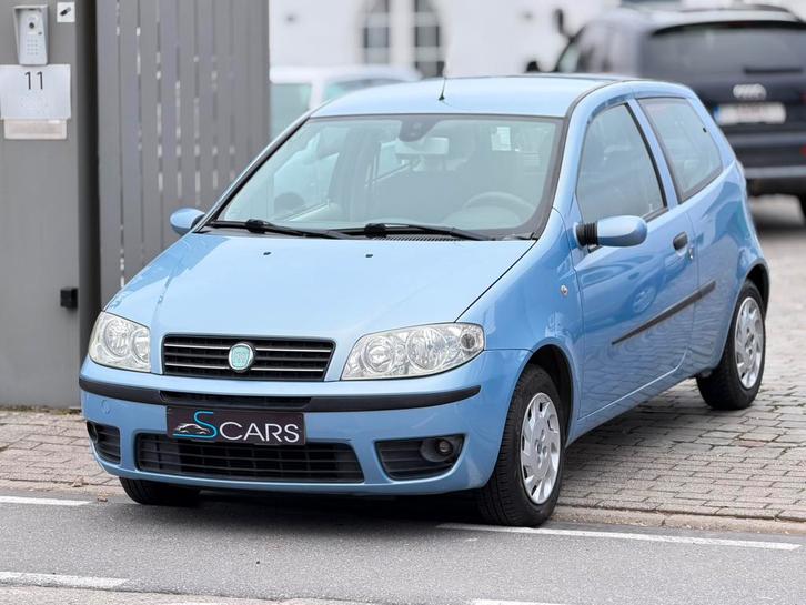 Fiat punto 1.2i ** Automaat ** 109.000 km **, Auto's, Fiat, Bedrijf, Te koop, Punto, ABS, Airbags, Airconditioning, Alarm, Benzine