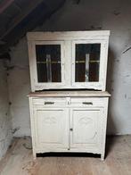 Vintage kast met glaswerk, Ophalen