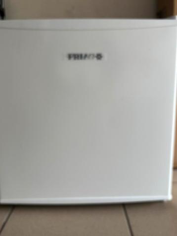 Réfrigérateur modèle de table Friac, Electroménager, Enlèvement, Comme neuf, Avec compartiment congélateur