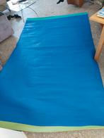 Tapis en plastique pour chambre d'enfant, Enlèvement, Utilisé, Bleu