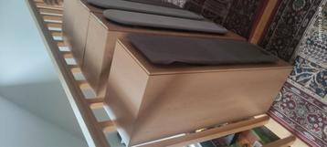 Kallax 4 x 4 couleur chêne clair  disponible aux enchères