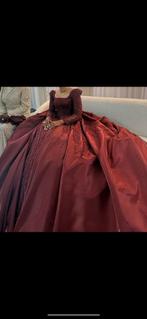 Bordeaux baljurk / kina elbisesi maat 38, Kleding | Dames, Trouwkleding en Trouwaccessoires, Ophalen, Zo goed als nieuw