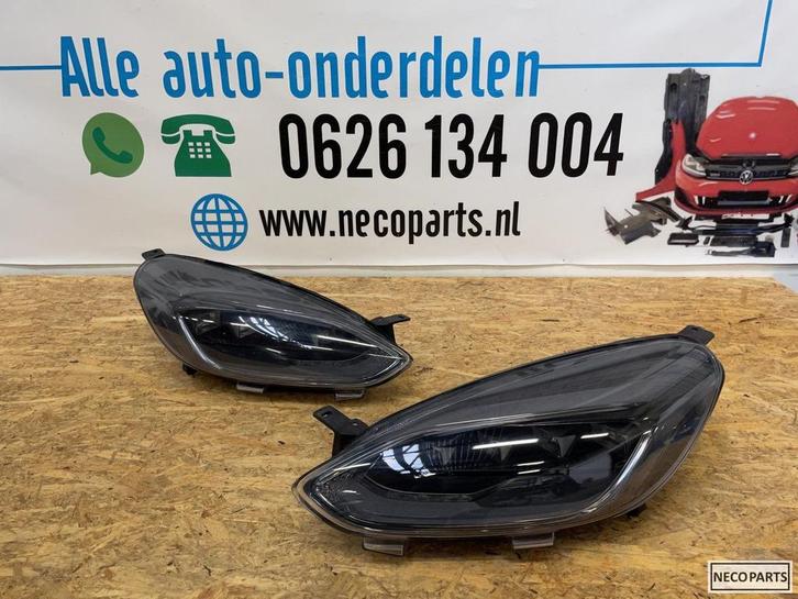 FORD FIESTA MK8 VOL LED KOPLAMPEN BLACK EDITION ORIGINEEL, Auto-onderdelen, Verlichting, Ford, Gebruikt, Ophalen of Verzenden