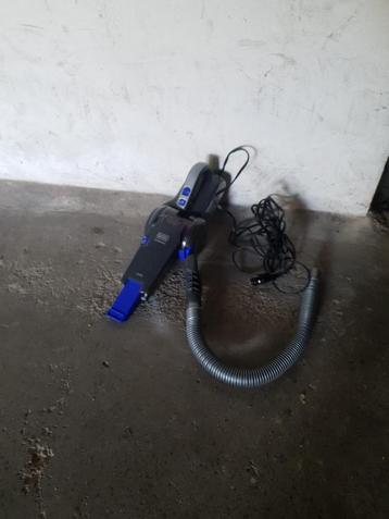 Aspirateur de voiture Black Decker, Enlèvement, Comme neuf