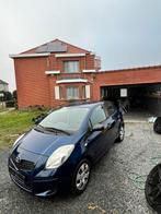 Toyota Yaris 1.3, Auto's, Toyota, Voorwielaandrijving, Zwart, Blauw, Handgeschakeld