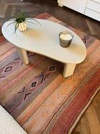 vloerkleed 150 x 150 cm Le Monde Sauvage, Huis en Inrichting, Stoffering | Tapijten en Vloerkleden, Ophalen, Vierkant, Rood, Gebruikt