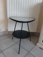 Bijzettafel vintage model - Richtprijs: 20 euro, Ophalen, Zo goed als nieuw