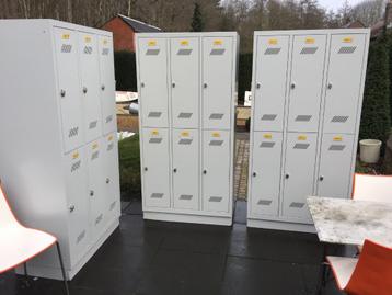 Degelijke 6 - deurs lockers , lockerkasten , vakkenkasten beschikbaar voor biedingen