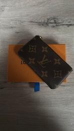 Louis vuitton pouch, Handtassen en Accessoires, Ophalen of Verzenden, Zo goed als nieuw