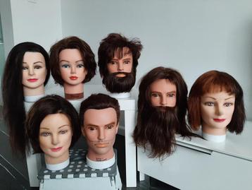 Hoofdmannequin, opleiding tot kapsalon. beschikbaar voor biedingen