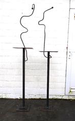 2 DESIGN VINTAGE FER PIÉDESTAL DES ANNÉES 1980 À 1990, Enlèvement