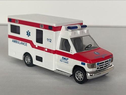 Busch (als Herpa) Ford USA Ambulance 1/87, Hobby & Loisirs créatifs, Voitures miniatures | 1:87, Comme neuf, Autres types, Autres marques