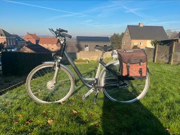Elektrische damesfiets BIKKEL beschikbaar voor biedingen
