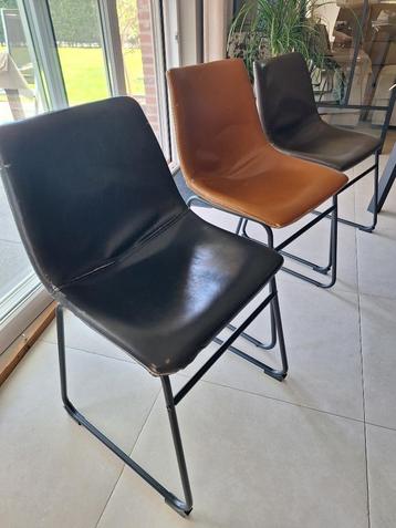 6 eetkamerstoelen in lederlook beschikbaar voor biedingen