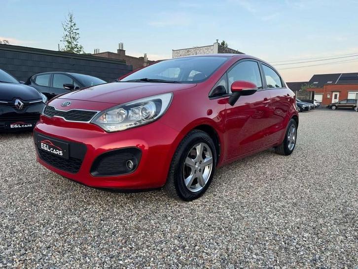 Kia Rio 1.1 CRDi *12 mois de garantie*, Autos, Kia, Entreprise, Achat, Rio, ABS, Airbags, Air conditionné, Bluetooth, Ordinateur de bord